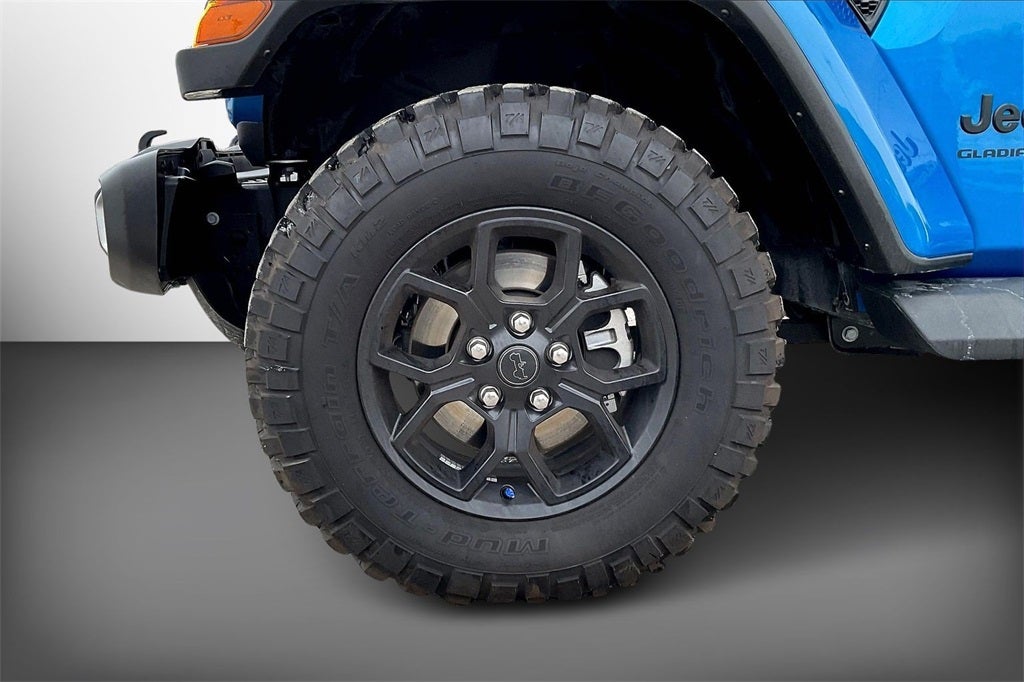 2025 Jeep Gladiator High Tide