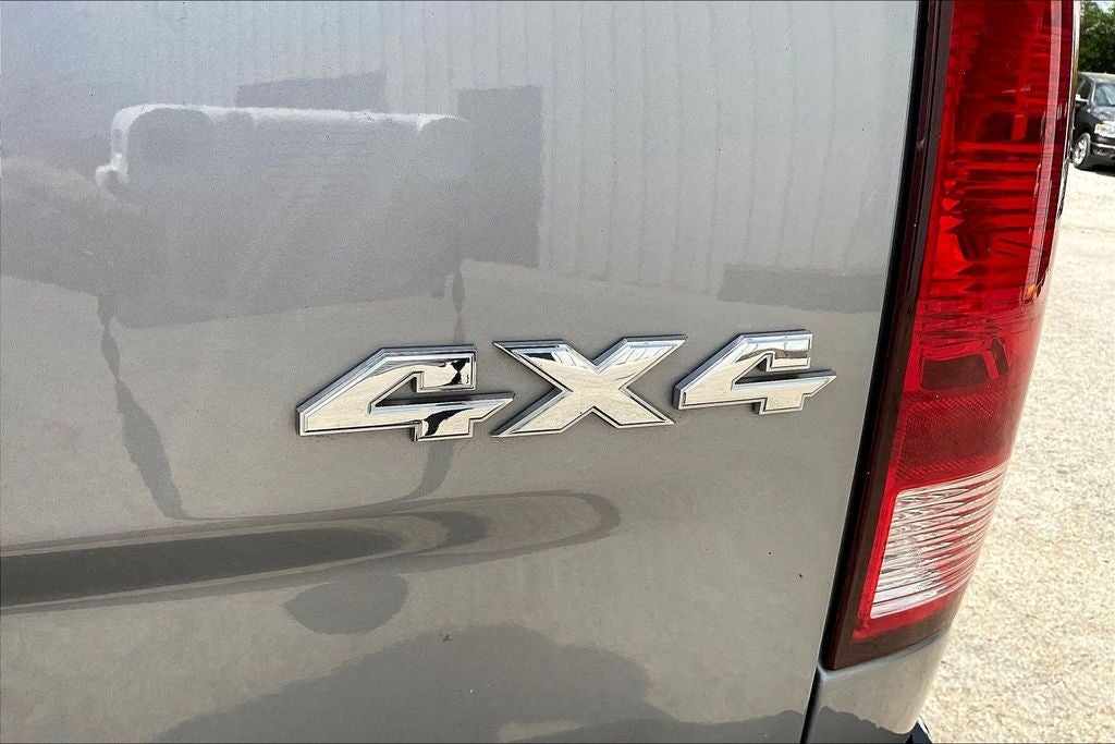 2024 RAM 1500 Classic SLT
