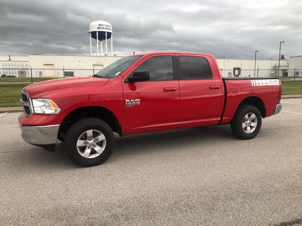 2021 RAM 1500 Classic SLT Crew Cab 4x4 5'7' Box