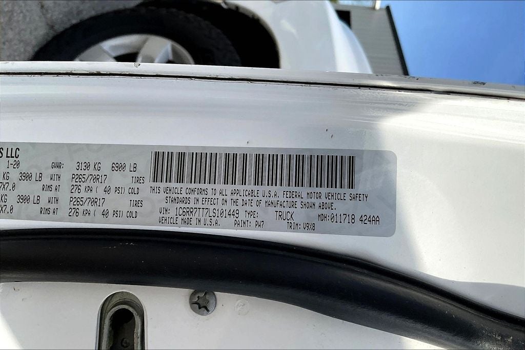 2020 RAM 1500 Classic SLT