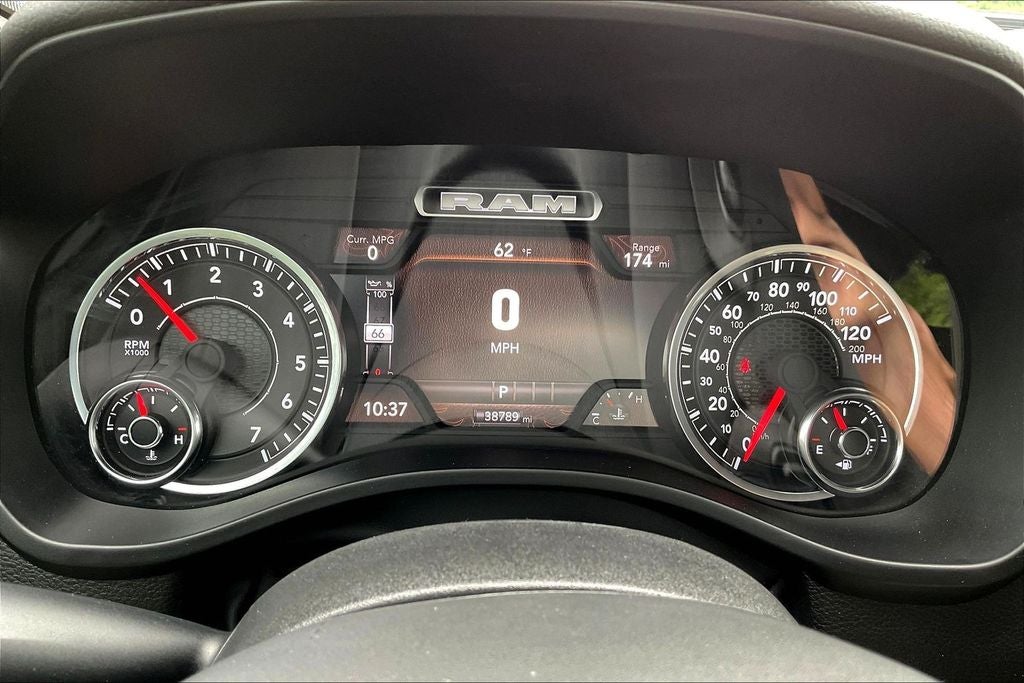 2025 RAM 1500 Big Horn/Lone Star