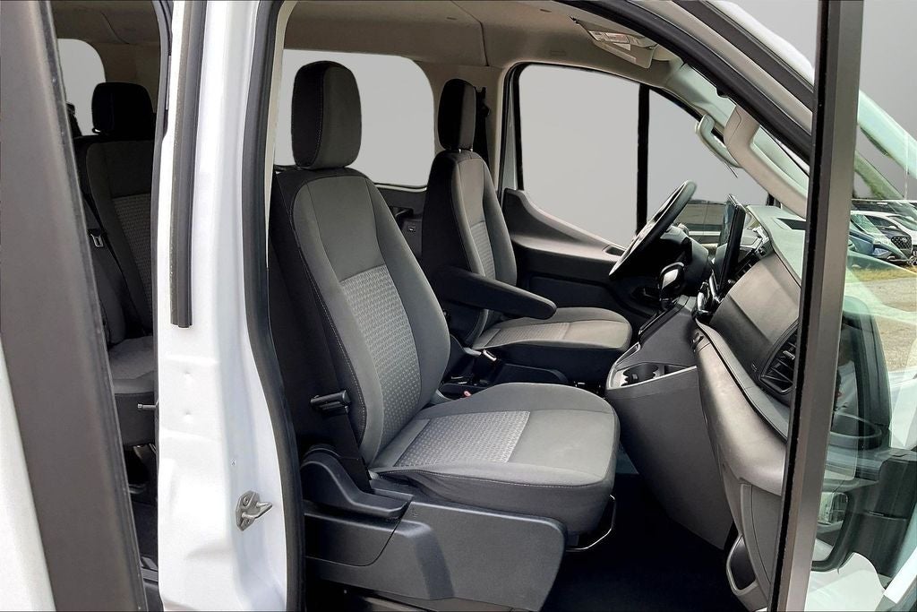 2024 Ford Transit-350 XLT