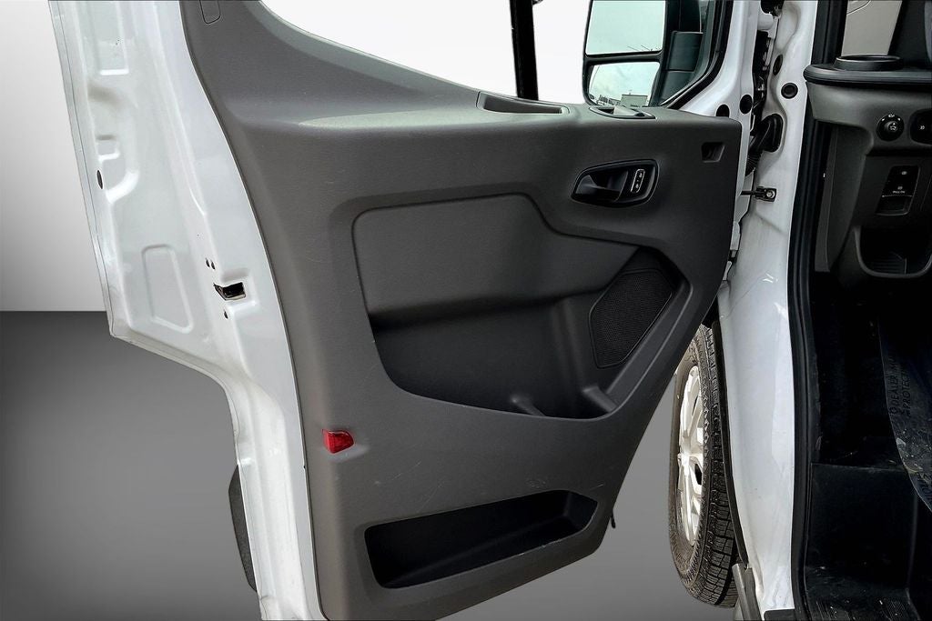 2022 Ford Transit-350 XLT