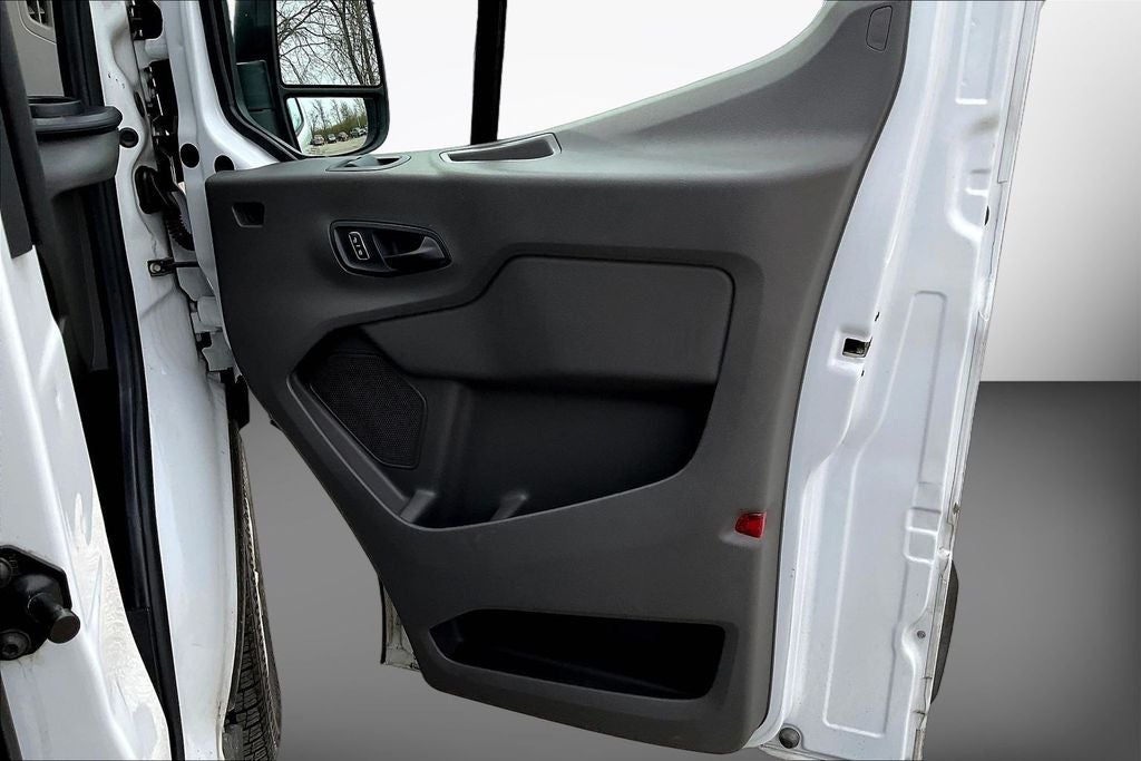 2022 Ford Transit-350 XLT