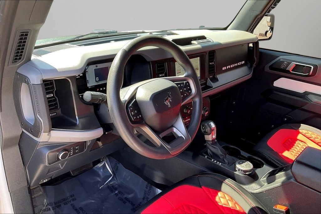 2022 Ford Bronco Base