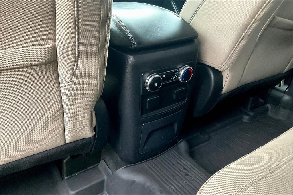 2023 Ford Explorer Base