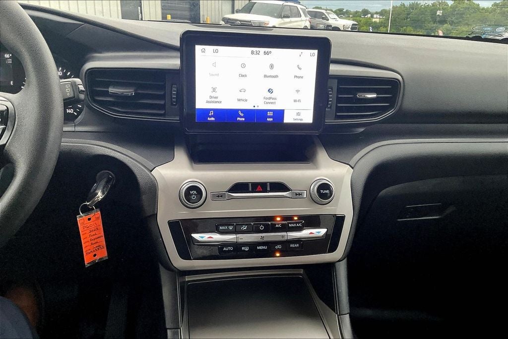 2023 Ford Explorer Base