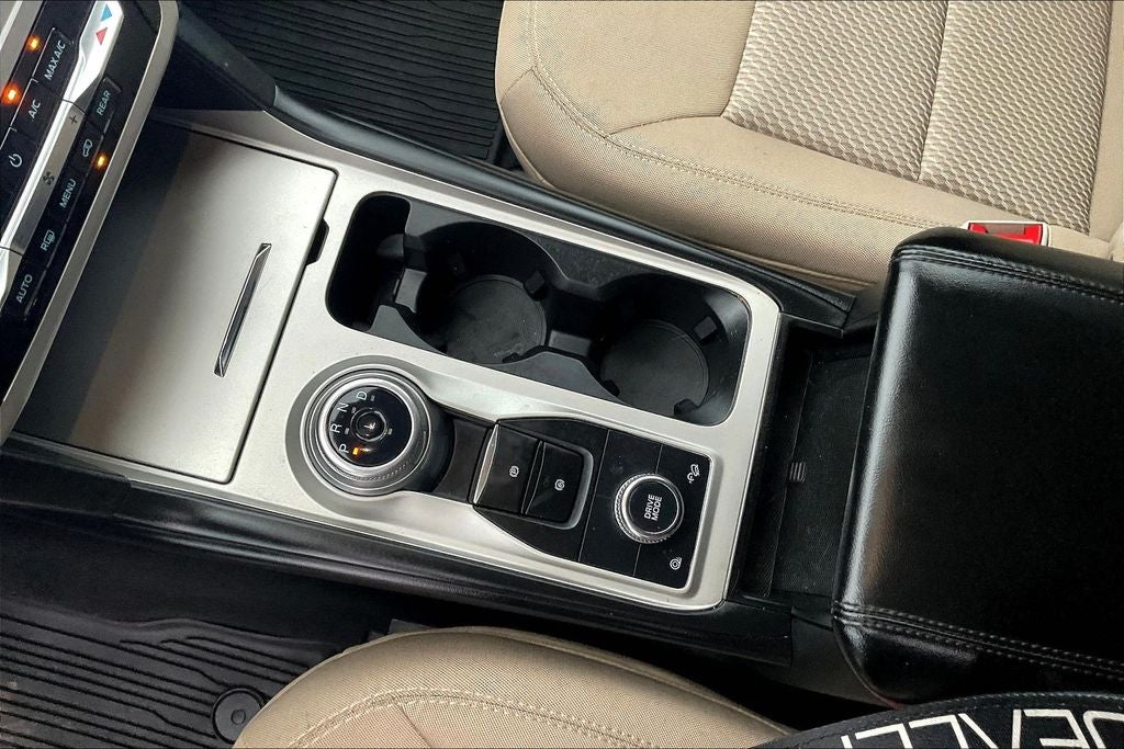 2023 Ford Explorer Base