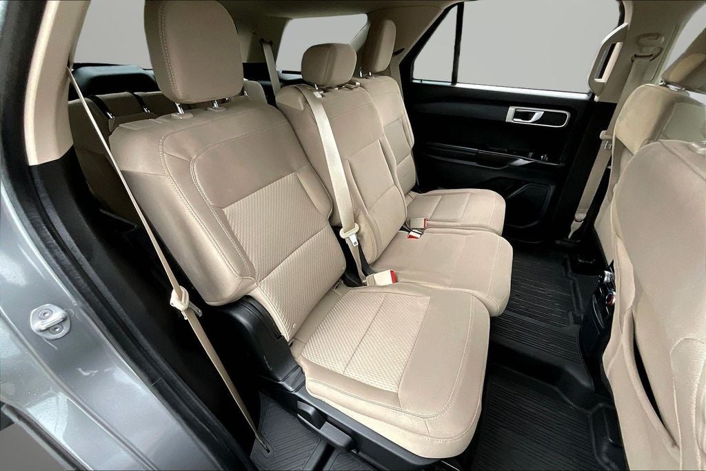 2023 Ford Explorer Base