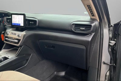 2023 Ford Explorer Base