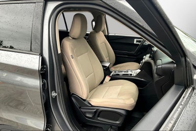 2023 Ford Explorer Base