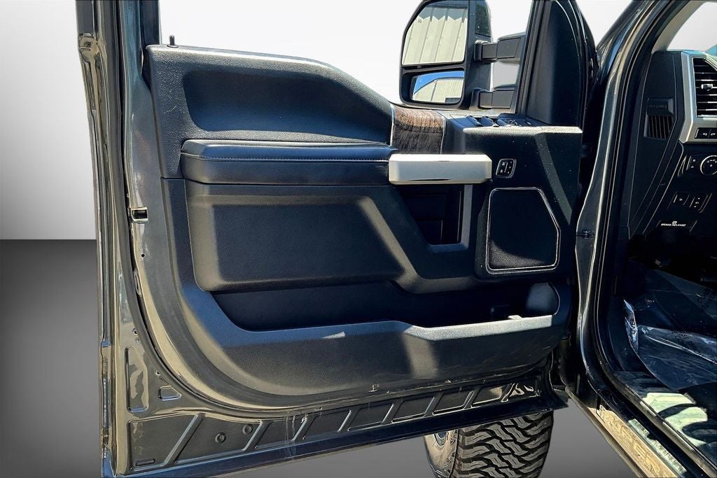 2019 Ford F-250SD Lariat