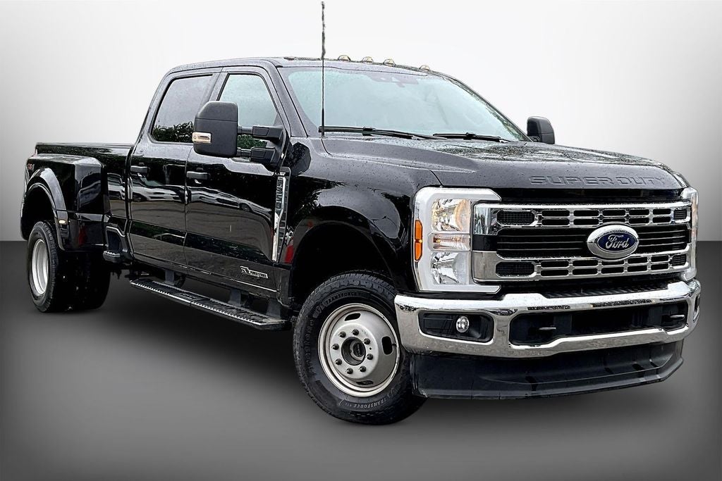 2025 Ford F-350SD XLT DRW