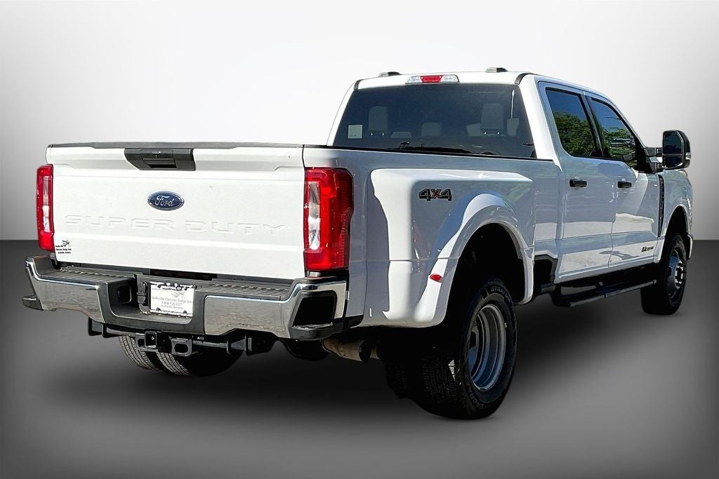 2025 Ford F-350SD XLT DRW