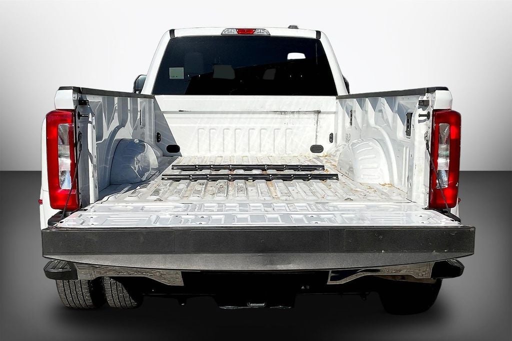 2025 Ford F-350SD XLT DRW