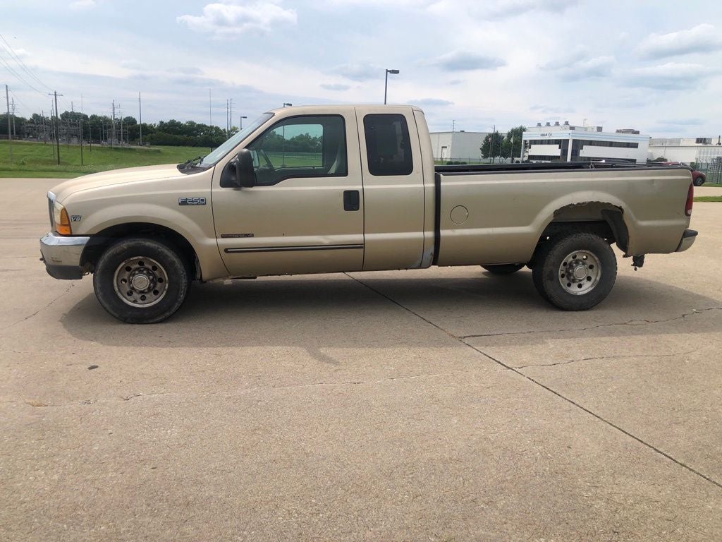 2000 Ford F-250SD XL