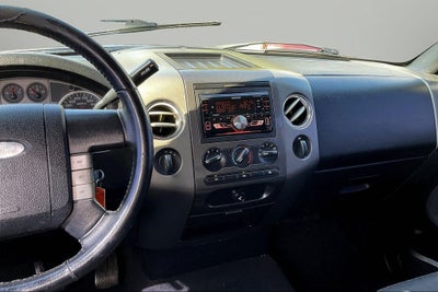 2005 Ford F-150 XLT