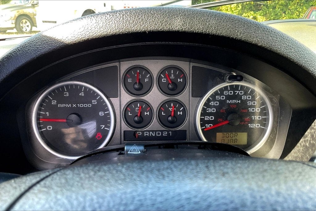 2005 Ford F-150 XLT