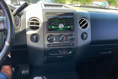2005 Ford F-150 XLT