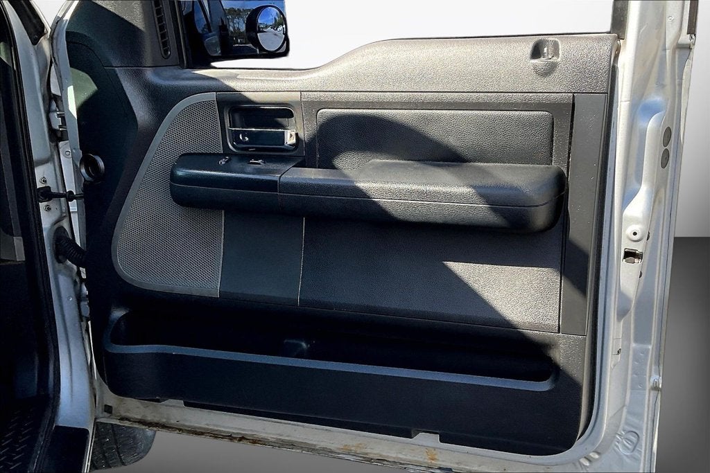 2005 Ford F-150 XLT