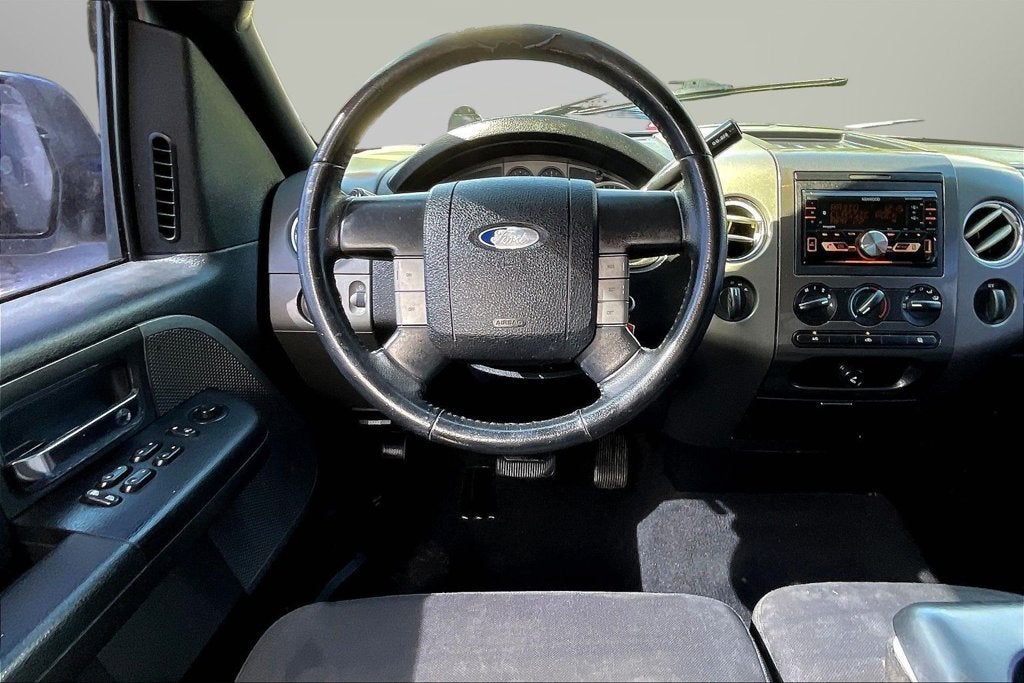2005 Ford F-150 XLT