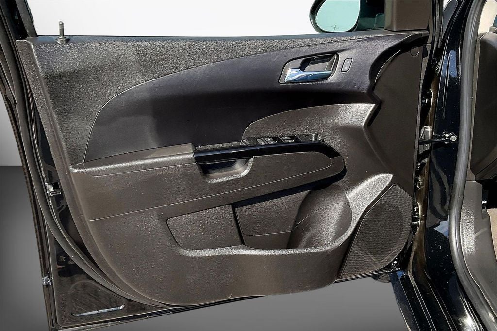 2019 Chevrolet Sonic LT