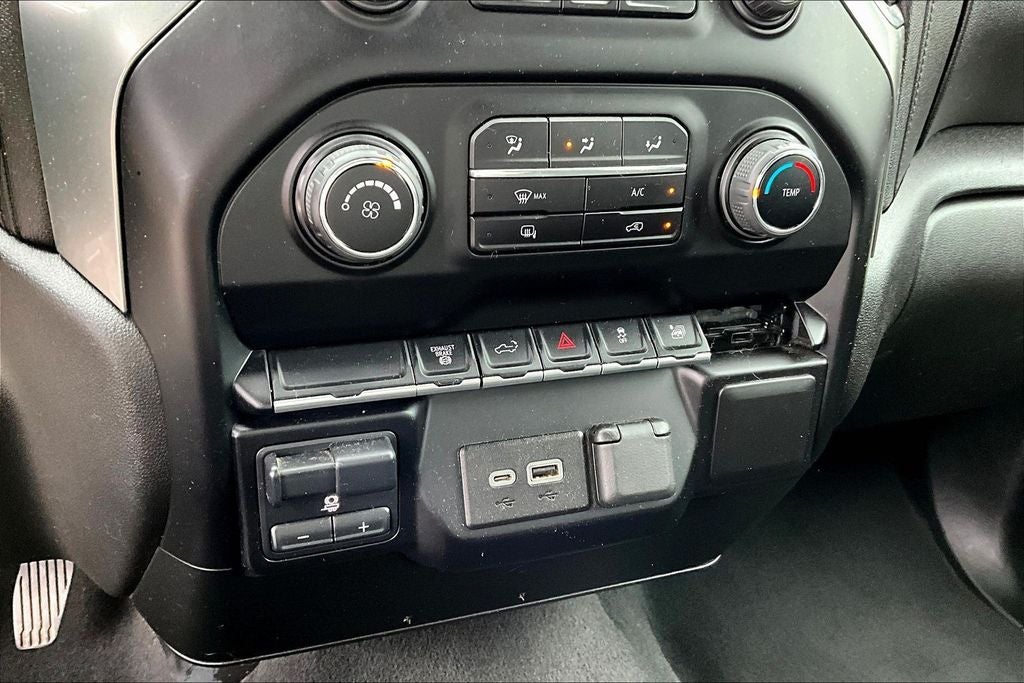 2023 Chevrolet Silverado 3500HD LT