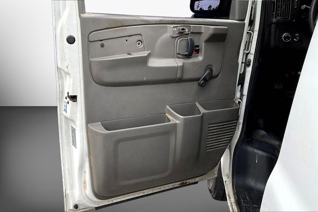 2008 Chevrolet Express Van G2500HD Work Van Cargo