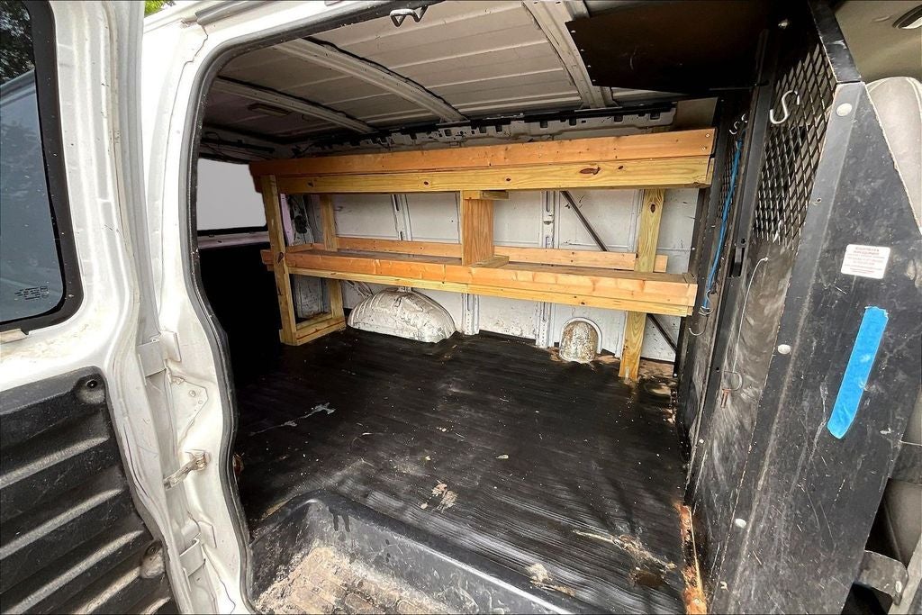2008 Chevrolet Express Van G2500HD Work Van Cargo