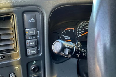 2003 Chevrolet Silverado 2500HD LS