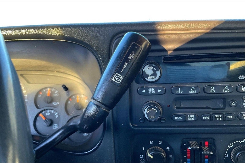 2003 Chevrolet Silverado 2500HD LS