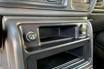 2003 Chevrolet Silverado 2500HD LS