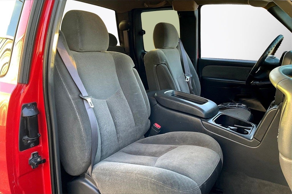 2003 Chevrolet Silverado 2500HD LS