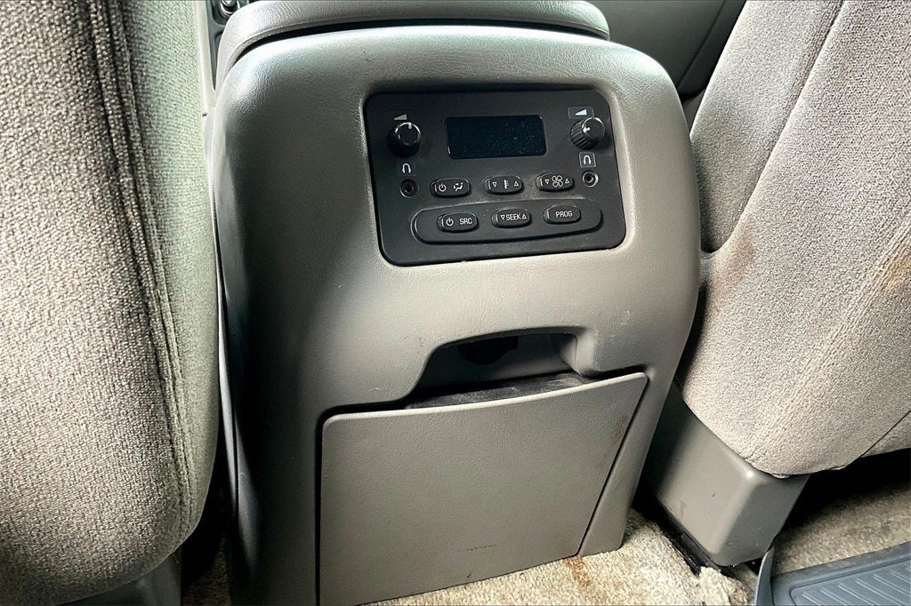 2003 Chevrolet Suburban 1500 LS