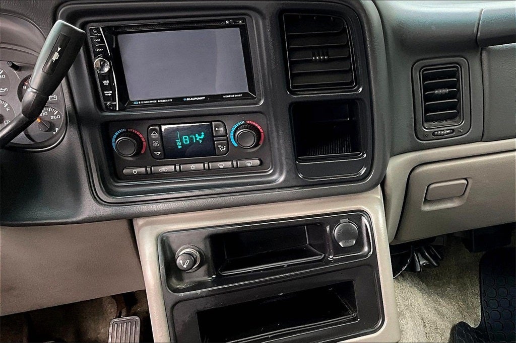 2003 Chevrolet Suburban 1500 LS