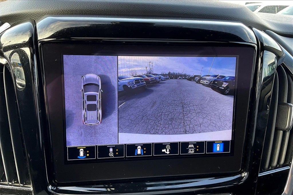 2023 Chevrolet Traverse Premier