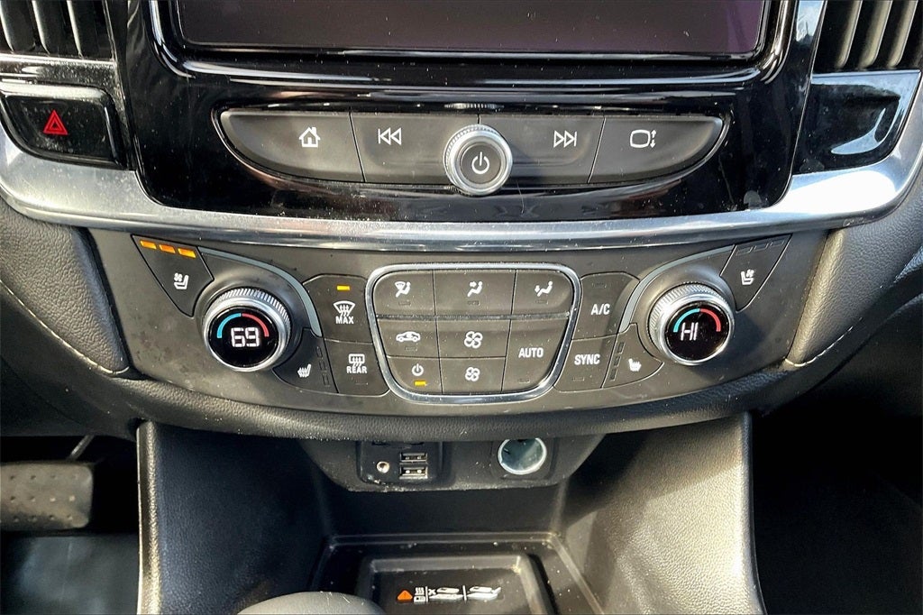 2023 Chevrolet Traverse Premier