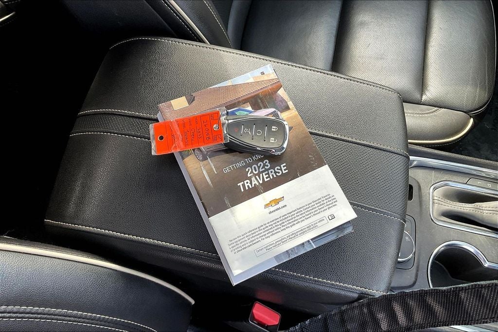 2023 Chevrolet Traverse Premier