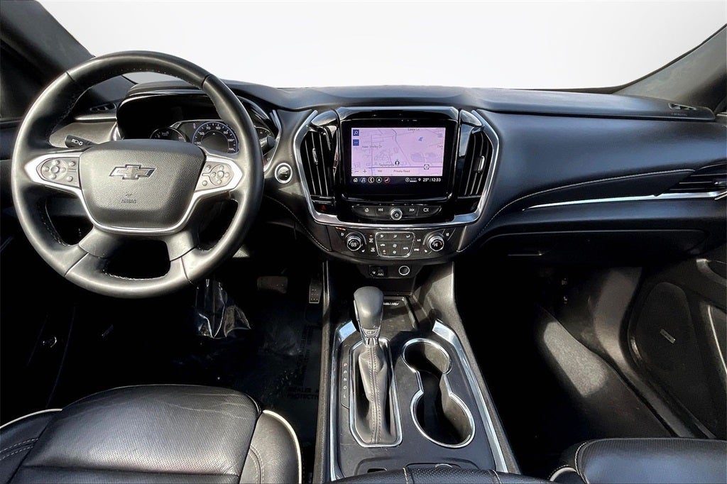 2023 Chevrolet Traverse Premier