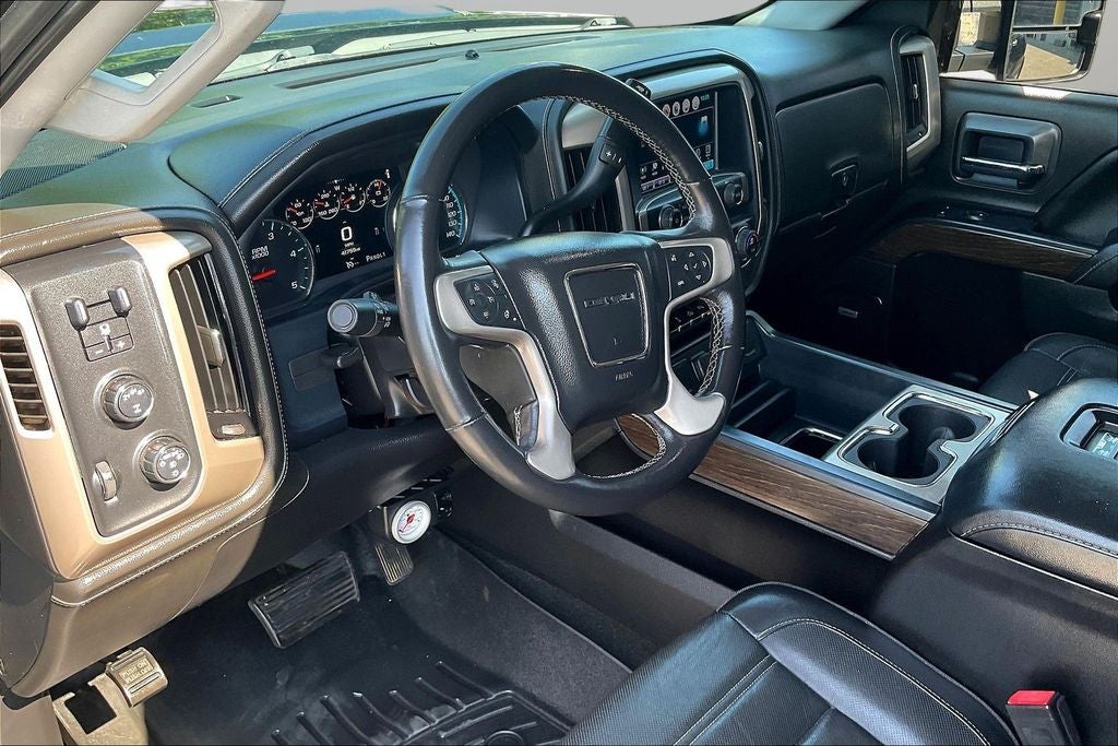 2017 GMC Sierra 3500HD Denali