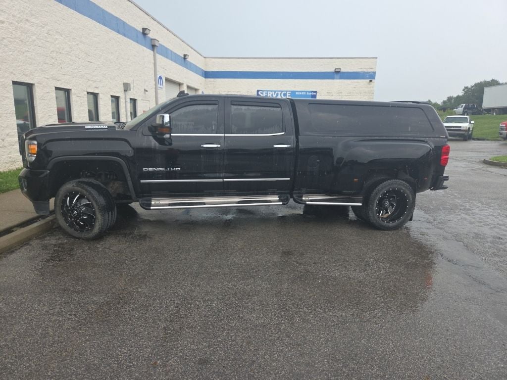 2017 GMC Sierra 3500HD Denali