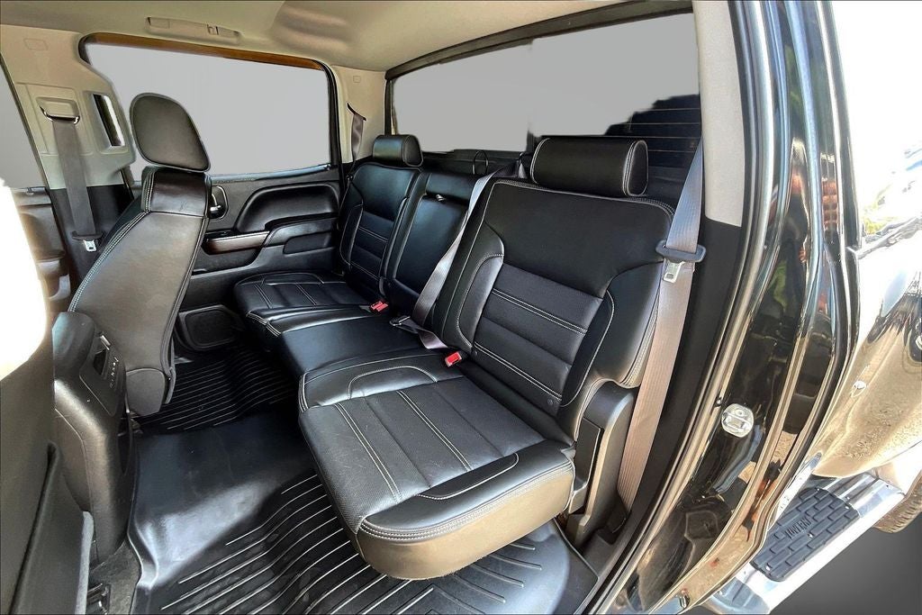 2017 GMC Sierra 3500HD Denali