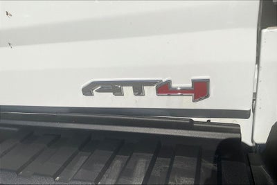 2022 GMC Canyon AT4 w/Leather