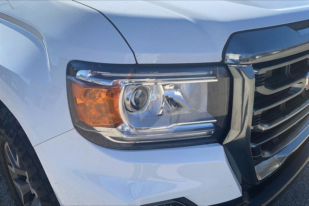 2022 GMC Canyon AT4 w/Leather