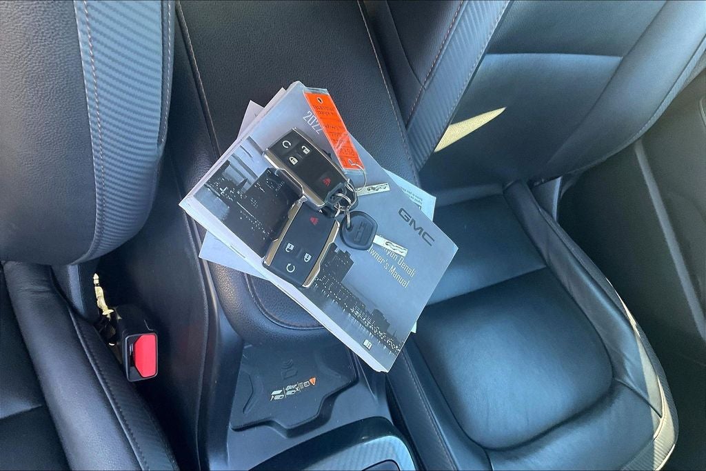 2022 GMC Canyon AT4 w/Leather