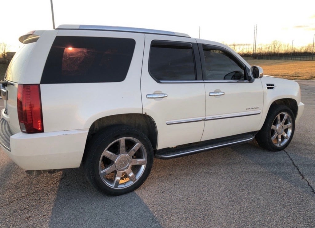 2007 Cadillac Escalade Base