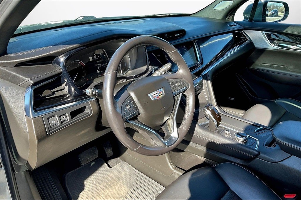 2021 Cadillac XT6 Premium Luxury