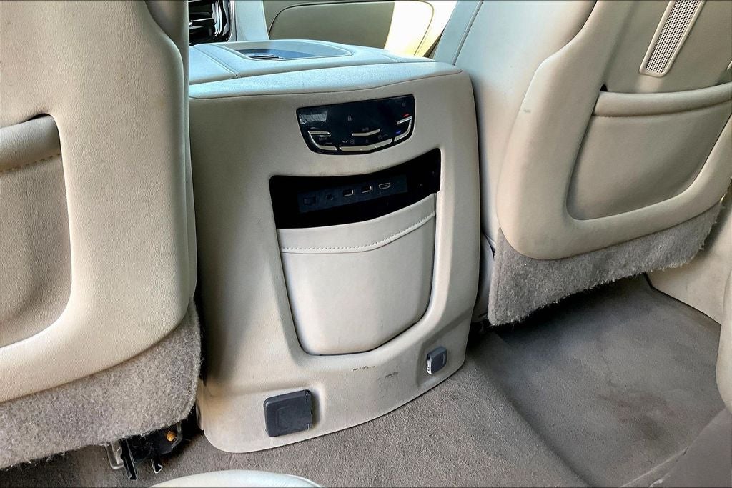 2018 Cadillac Escalade Premium Luxury