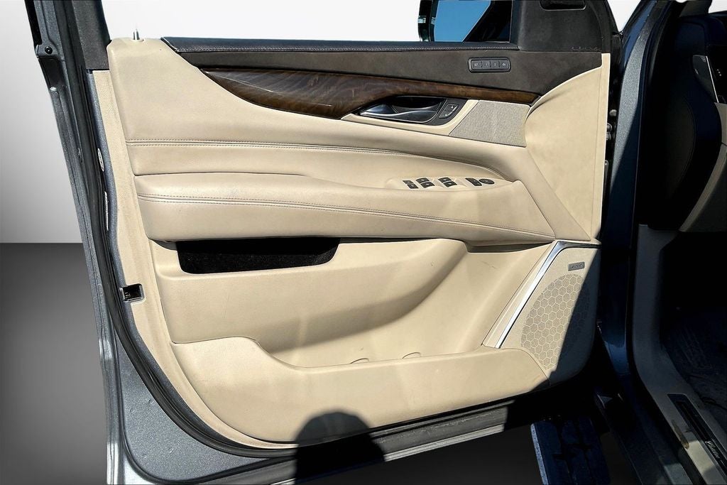 2018 Cadillac Escalade Premium Luxury