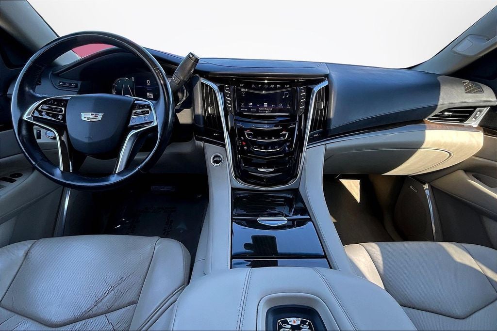 2018 Cadillac Escalade Premium Luxury